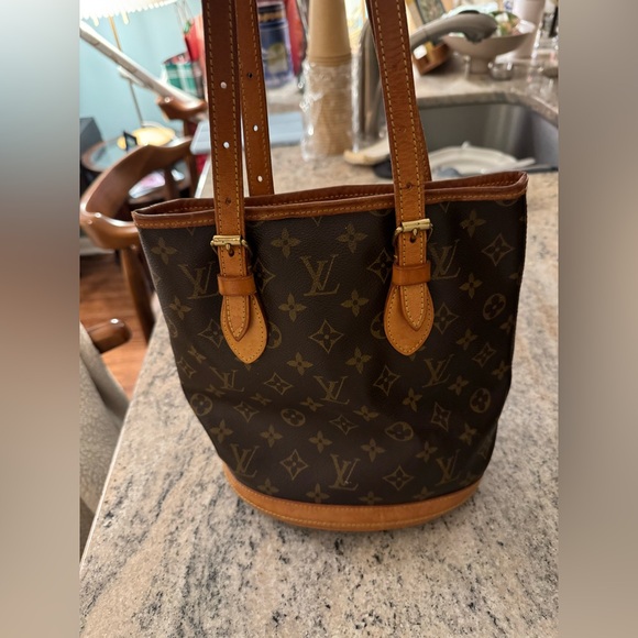 Vintage Louis Vuitton Monogram Petit Bucket Bag - Picture 7 of 8